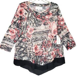 French Laundry Knit Top Women's 1X Red Black Floral Handkerchief Hem Lightweight